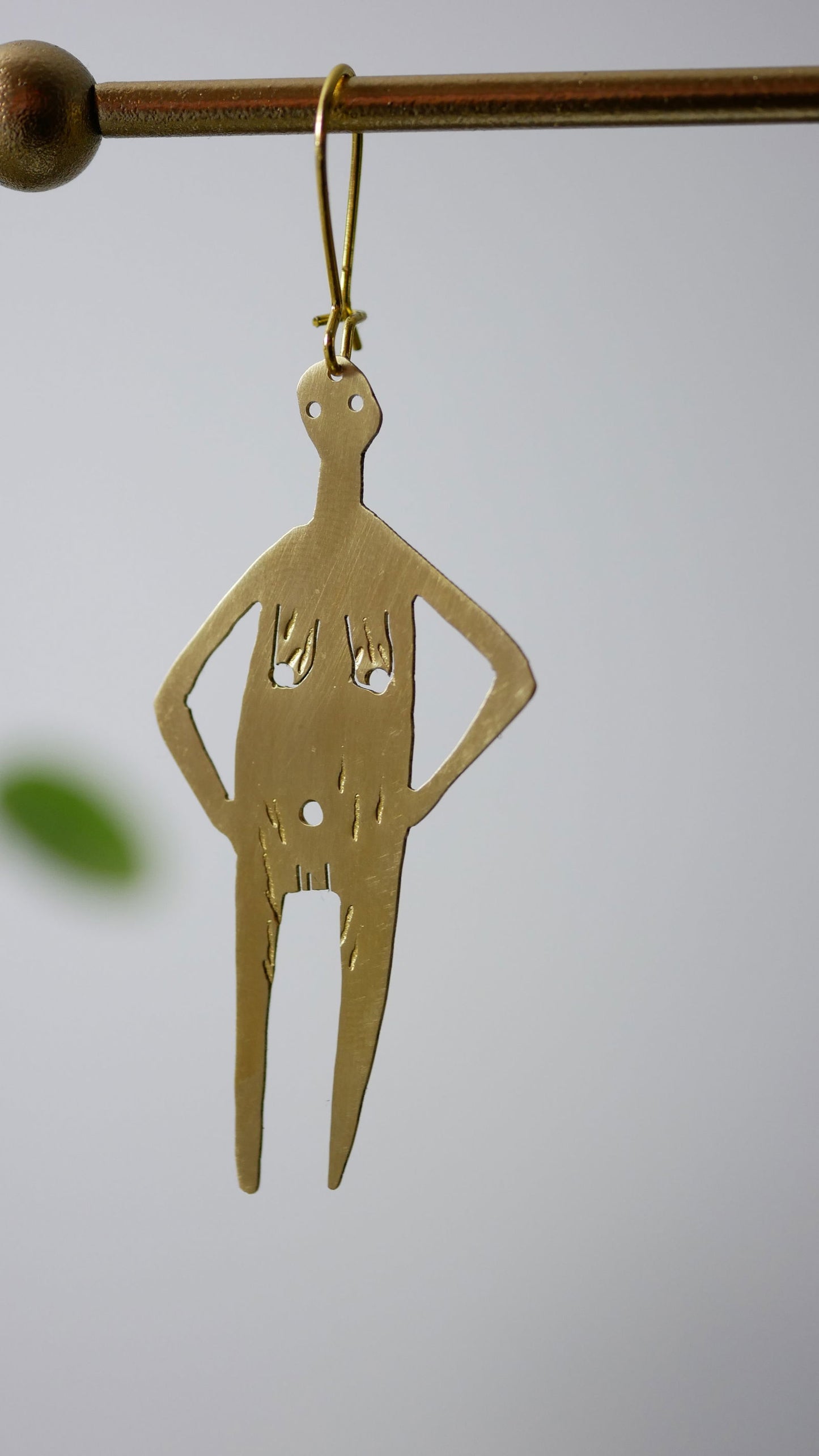 Kvinnor med bristningar -