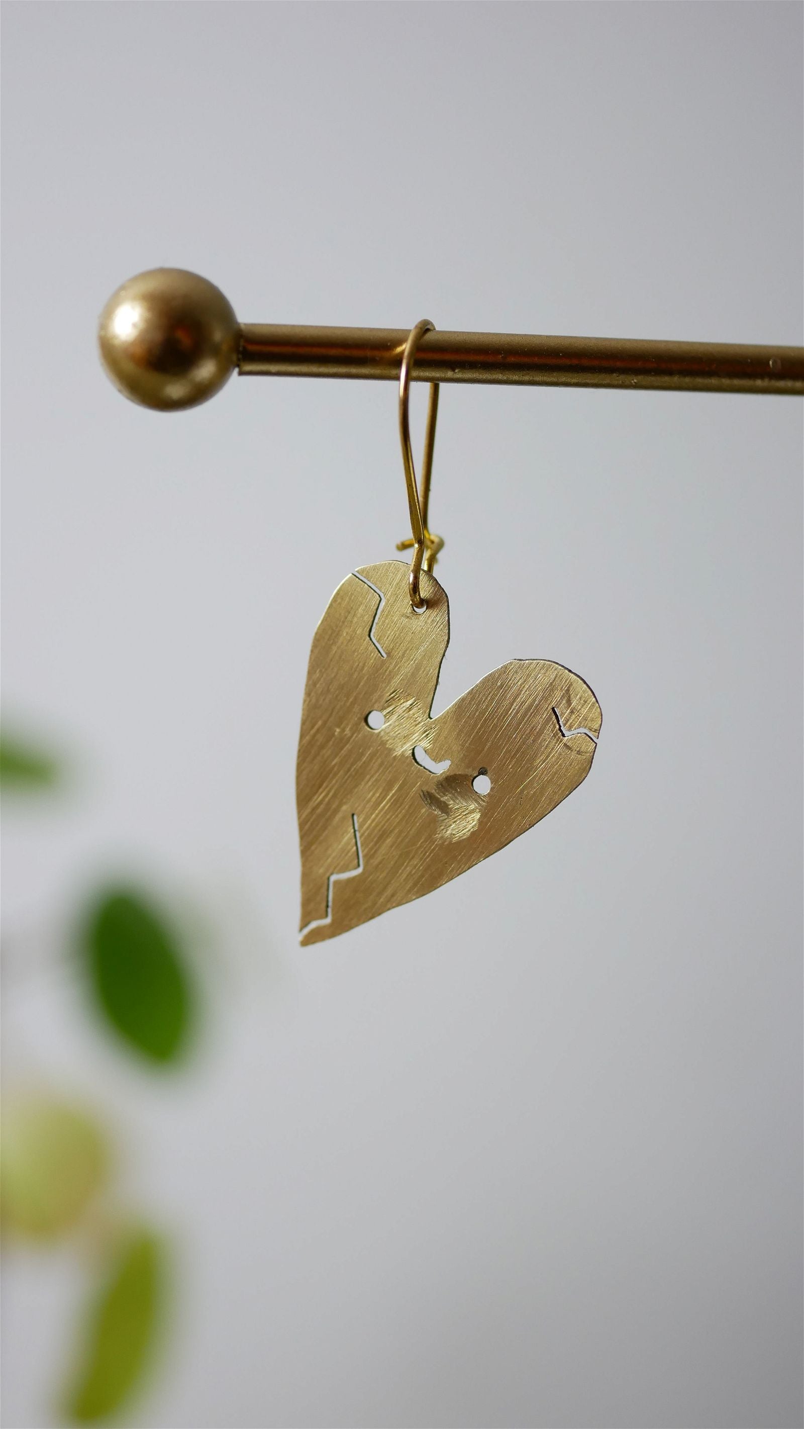 Trasig men glad ändå -