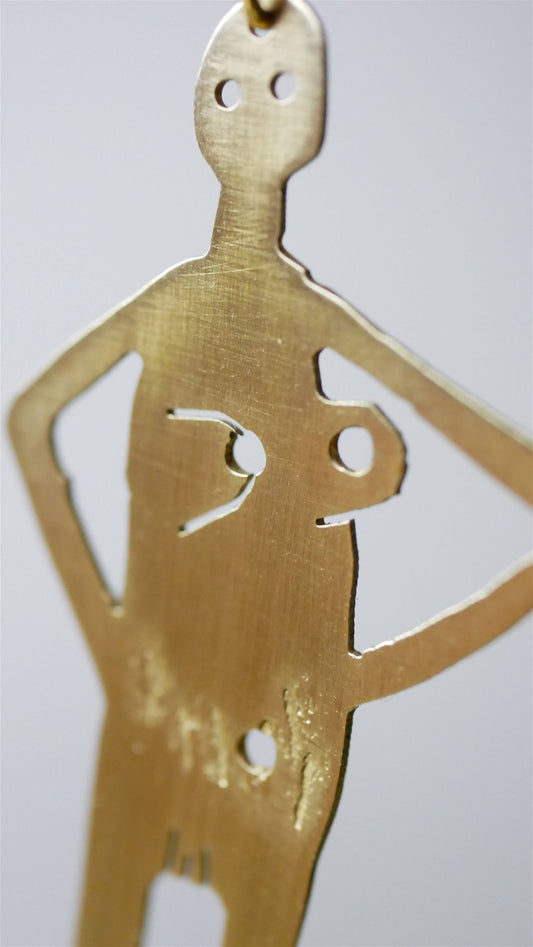 Kvinnor med bristningar -